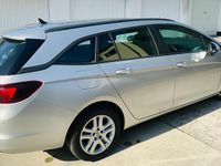 Gebraucht Opel Astra Edition 136 PS (100 kW) 2018 Silber Kombi