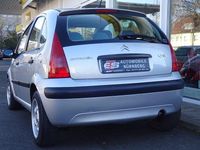 Gebraucht Citroën C3 Comfort 73 PS (53 kW) 2002 Silber Limousine