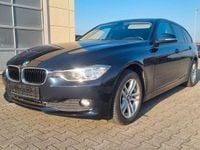 Gebraucht BMW 320 Comfort Edition 184 PS (135 kW) 2015 Blau Kombi