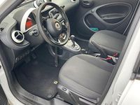 Gebraucht Smart ForFour 90 PS (66 kW) 2019 Weiß Kleinwagen