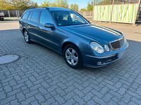 Second-hand Mercedes E320 224 CP (164 kW) 2008 Albastru Break