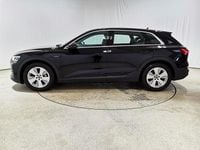 Gebraucht Audi e-tron Comfort 230 kW (313 PS) 2022 Brillantschwarz SUV