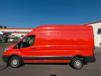 Gebraucht Ford Transit 170 PS (125 kW) 2017 Rot Van / Kleinbus