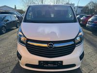 Gebraucht Opel Vivaro 120 PS (88 kW) 2018 Weiß Van / Kleinbus