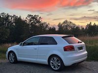 Gebraucht Audi A3 S-Line 102 PS (75 kW) 2010 Weiß Kleinwagen
