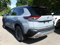 Neu Nissan X-Trail Tekna 163 PS (119 kW) 2026 Grau SUV