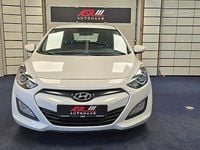 Gebraucht Hyundai i30 Edition 135 PS (99 kW) 2014 Weiß Limousine