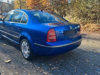 Gebraucht Skoda Superb Elegance 150 PS (110 kW) 2004 Blau Limousine
