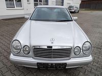 Gebraucht Mercedes E320 Avantgarde 224 PS (164 kW) 1999 Brilliantsilber Limousine