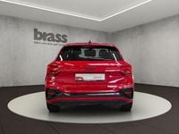 Używany Audi Q2 S-Line 150 KM (110 kW) 2022 Czerwony SUV