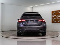 Gebraucht Mercedes A250 Premium 218 PS (160 kW) 2025 Grau Limousine