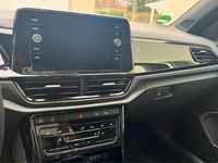 Gebraucht VW T-Roc Cabriolet Style 150 PS (110 kW) 2023 Schwarz Cabrio