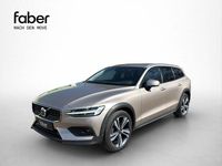 Gebraucht Volvo V60 CC Plus 197 PS (144 kW) 2023 Beige Kombi