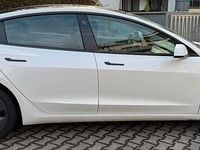 Gebraucht Tesla Model 3 RWD 239 kW (325 PS) 2022 Weiß Limousine