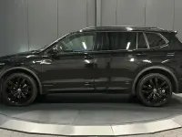 Gebraucht VW Tiguan Allspace Style 200 PS (147 kW) 2022 Deep black perleffekt SUV
