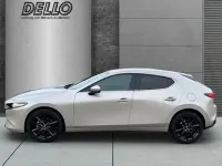 Neu Mazda 3 Center-Line 186 PS (136 kW) 2025 Platinum quartz Limousine