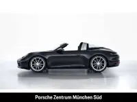 Gebraucht Porsche 992 385 PS (283 kW) 2022 Tiefschwarzmetallic Coupé