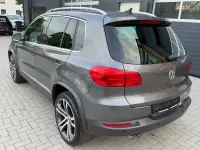 Gebraucht VW Tiguan LOUNGE 177 PS (130 kW) 2015 Grau SUV