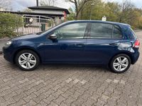 Gebraucht VW Golf VI 86 PS (63 kW) 2012 Blau Kleinwagen