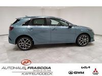 Neu Kia Ceed 140 PS (102 kW) 2026 Grau Kleinwagen