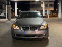 Gebraucht BMW 523 177 PS (130 kW) 2006 Silber Limousine