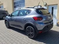 Neu Dacia Sandero Extreme 110 PS (80 kW) 2026 Grau SUV