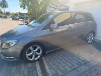 Gebraucht Mercedes B200 156 PS (114 kW) 2012 Grau Kleinwagen