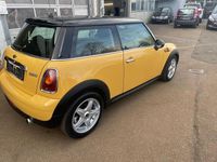 Gebraucht Mini Cooper 120 PS (88 kW) 2008 Gelb Kleinwagen