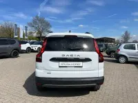 Gebraucht Dacia Jogger Extreme 141 PS (103 kW) 2025 Arktisweiß Van / Kleinbus