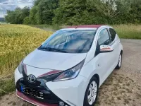 Gebraucht Toyota Aygo 69 PS (50 kW) 2017 Weiß Kleinwagen