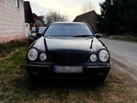 Gebraucht Mercedes E430 279 PS (205 kW) 2001 Schwarz Limousine