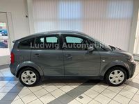 Second-hand Audi A2 75 CP (55 kW) 2003 Gri Hatchback