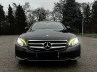 Usado Mercedes E220 194 CV (142 kW) 2016 Negro Berlina
