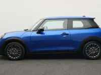 Second-hand Mini Cooper S Classic 204 CP (150 kW) 2025 Albastru Hatchback