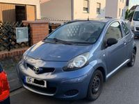 Gebraucht Toyota Aygo 68 PS (50 kW) 2009 Blau Kleinwagen