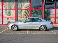 Gebraucht Mercedes E200 Classic 184 PS (135 kW) 2008 Silber Limousine