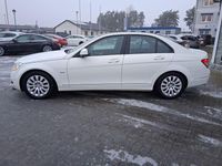 Gebraucht Mercedes C200 Elegance 184 PS (135 kW) 2008 Calcitweiss  unilack Limousine