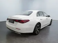Gebraucht Mercedes E200 Avantgarde 204 PS (150 kW) 2025 Weiß Limousine