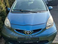 Używany Toyota Aygo 68 KM (50 kW) 2008 Niebieski Hatchback