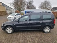 Second-hand Dacia Logan MCV 84 CP (61 kW) 2012 Negru Break
