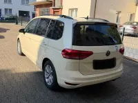 Gebraucht VW Touran Move 150 PS (110 kW) 2023 Beige Van / Kleinbus