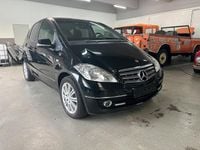 Gebraucht Mercedes A200 136 PS (100 kW) 2010 Schwarz Limousine