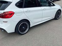 Gebraucht BMW 220 Active Tourer M Sport 190 PS (139 kW) 2016 Van / Kleinbus