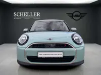 Gebraucht Mini Cooper S Favoured 204 PS (150 kW) 2024 Ocean wave green Kleinwagen