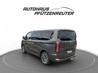 Neu Ford Tourneo Titanium 170 PS (125 kW) 2025 Grau Van / Kleinbus
