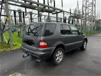 Gebraucht Mercedes ML500 292 PS (214 kW) 2002 Silber SUV