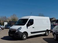 Gebraucht Opel Movano 131 PS (96 kW) 2018 Weiß Van / Kleinbus