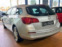 Gebraucht Opel Astra Edition 110 PS (80 kW) 2015 Grau Kombi