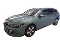 Gebraucht VW Passat 150 PS (110 kW) 2025 Maripositgrün metallic Kombi
