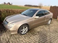 Gebraucht Mercedes C200 163 PS (119 kW) 2002 Gold Coupé